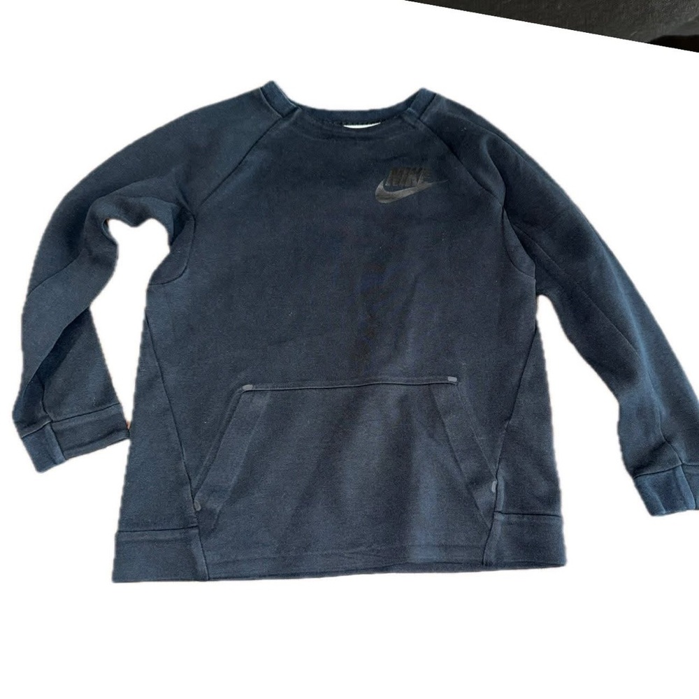 Nike tech youth medium black fleece pullover